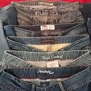 6 pairs of jeans